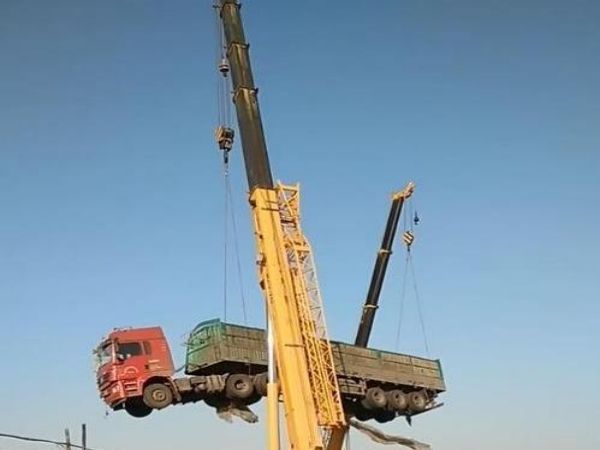 廊坊市吊车租赁_吊车出租的安全问题是每个工作人员都